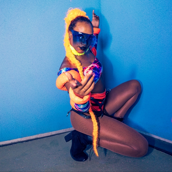 Meet your Posher, Alexandria - Picture 1 of 8